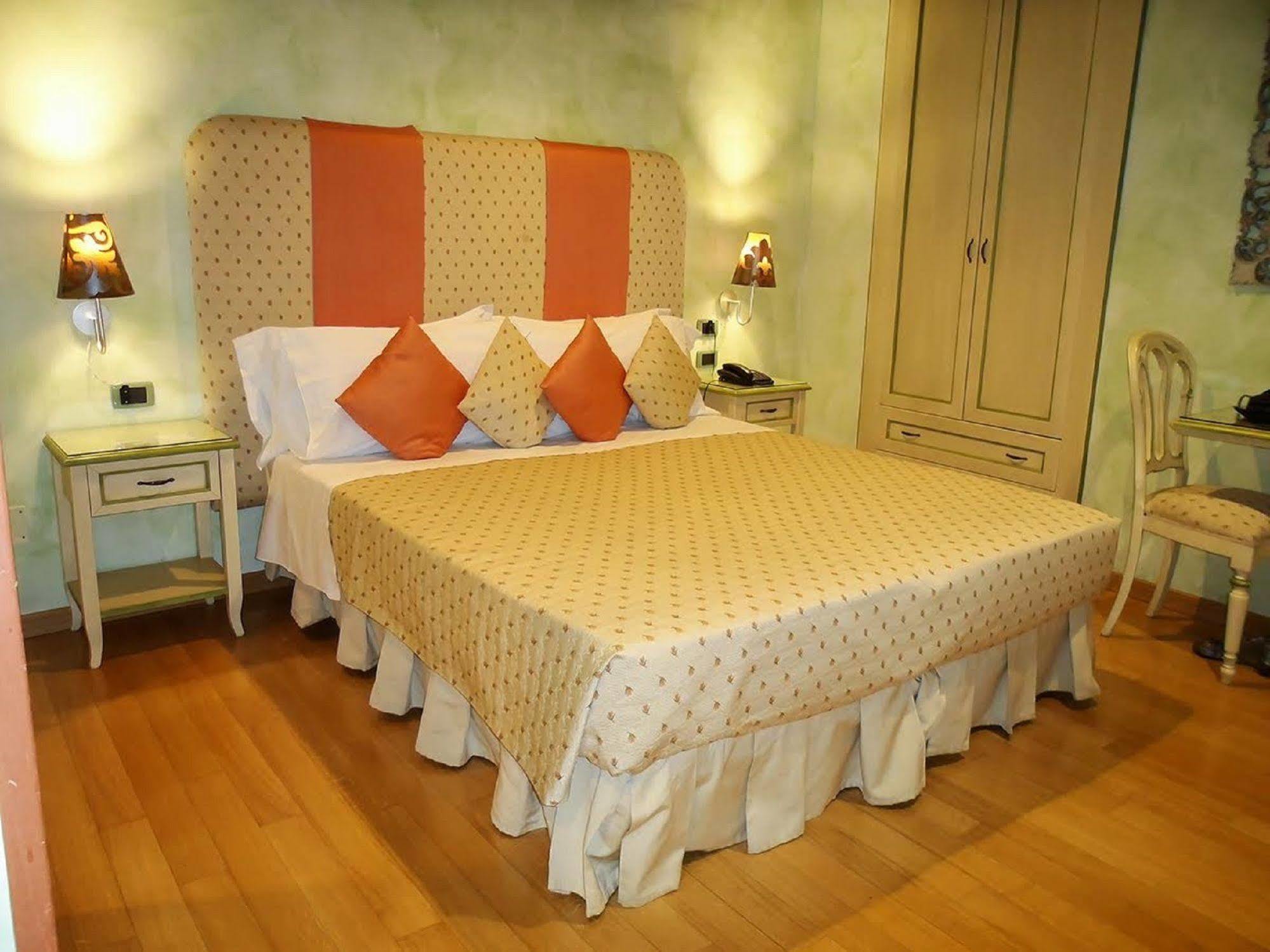 Condotti Rooms Rome Buitenkant foto
