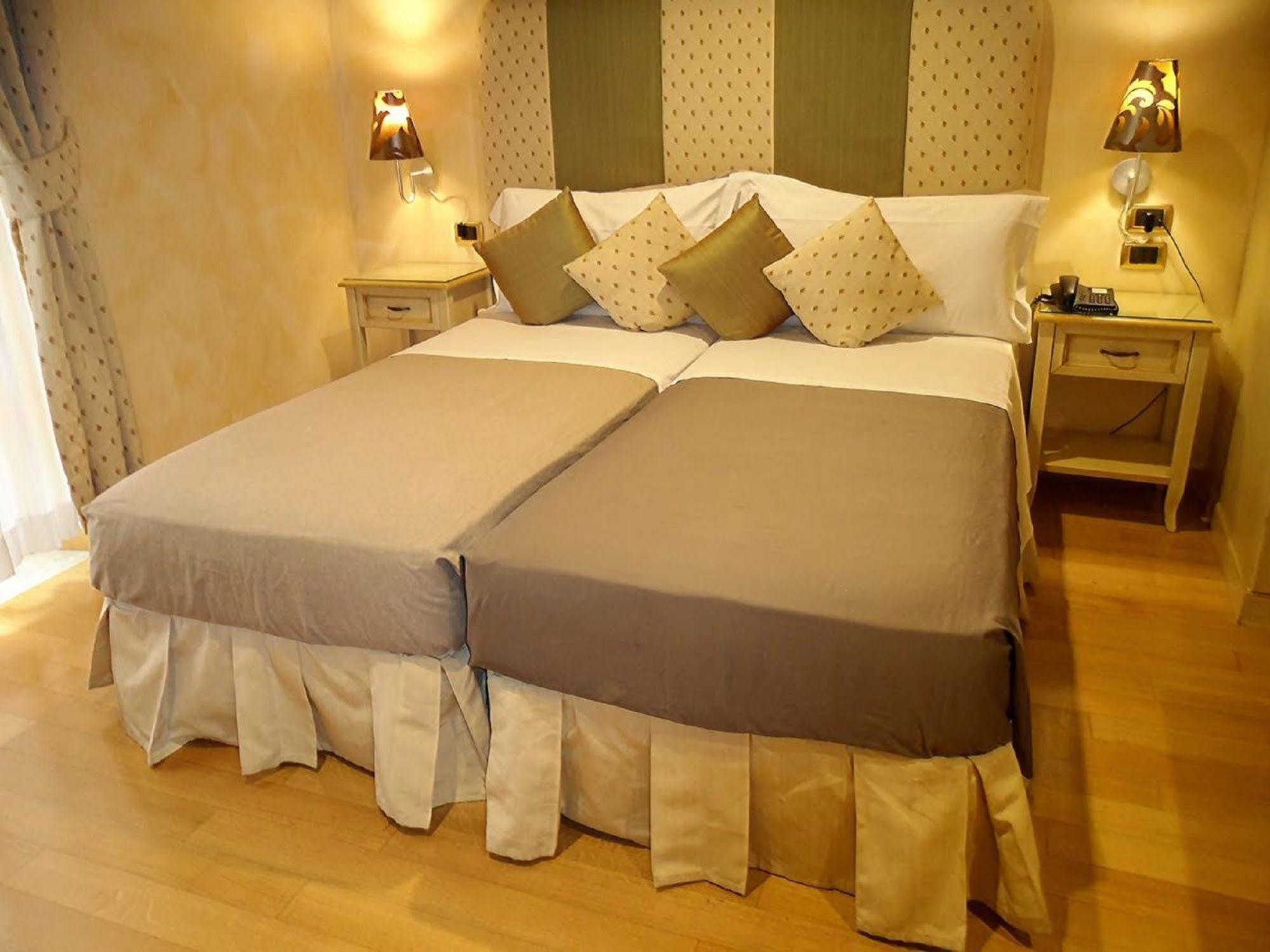 Condotti Rooms Rome Buitenkant foto